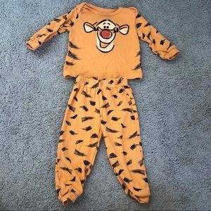 🌿5/$25 Disney Baby Tigger Pyjama Set 6-12 Months